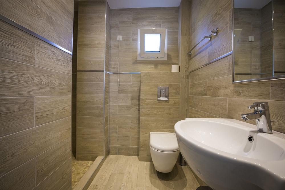 Olive Grove Studios & Apartments Свороната Екстер'єр фото