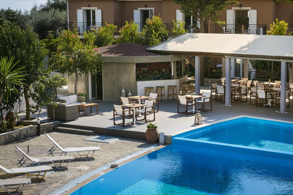 Olive Grove Studios & Apartments Свороната Екстер'єр фото